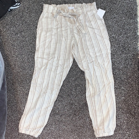 Harmony + Havoc relaxed pants - Picture 4 of 4